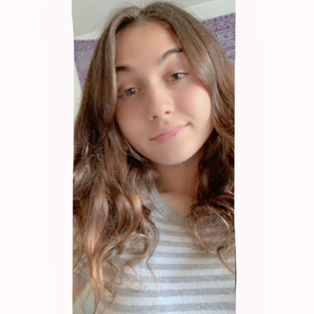 Meet your Posher, Maxine